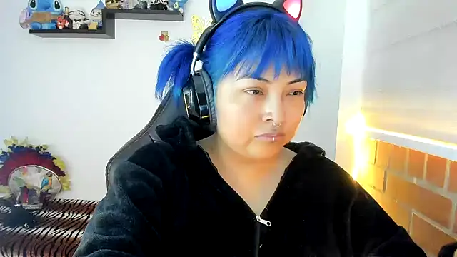 Shaddycute  online show from 22, 10, 2025