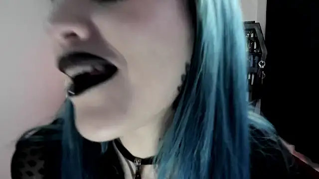 Snapshot of DimmuandDarkness chatting on 4, 6, 2026 DimmuandDarkness online show from 4, 6, 2026