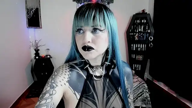 Snapshot of DimmuandDarkness chatting on 12, 6, 2026 DimmuandDarkness online show from 12, 6, 2026