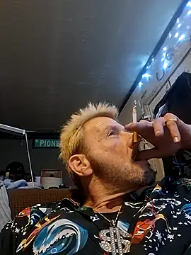 gettinit2wice online show from 15, 12, 2025