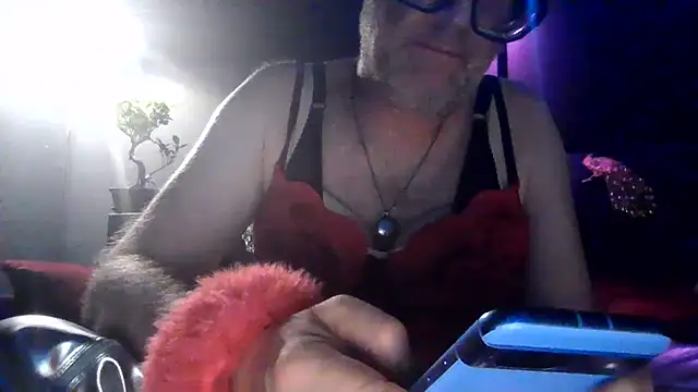 Snapshot of biffboff123 chatting on 12, 7, 2026 biffboff123 online show from 12, 7, 2026