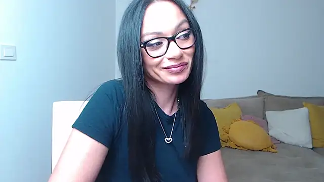 Snapshot of BabySerene chatting on 7, 3, 2025 BabySerene online show from 7, 3, 2025