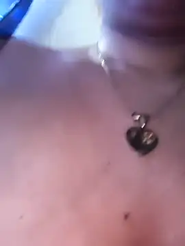 florecita9 online show from 16, 4, 2026