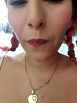 Snapshot of florecita9 chatting on 30, 4, 2026 florecita9 online show from 30, 4, 2026