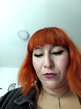 florecita9 online show from 8, 11, 2025