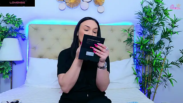 DaliyaArabian online show from 22, 4, 2026
