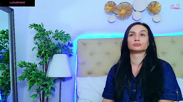 Snapshot of DaliyaArabian chatting on 25, 6, 2026 DaliyaArabian online show from 25, 6, 2026