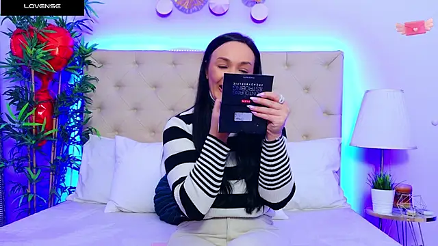 DaliyaArabian online show from 21, 2, 2025