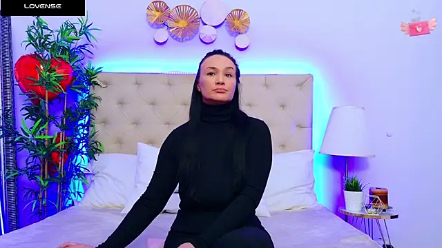 DaliyaArabian online show from 4, 3, 2025