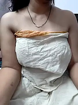 couple00795 online show from 5, 12, 2024