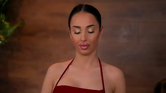 KairaAndrews online show from 19, 4, 2026