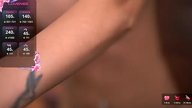 KairaAndrews online show from 29, 11, 2025