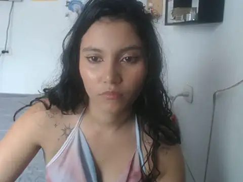 HannaKlein online show from 18, 11, 2025