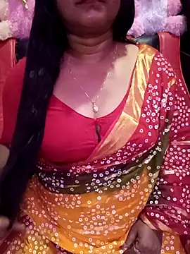 Snapshot of ella_mariya chatting on 11, 4, 2026 ella mariya online show from 11, 4, 2026