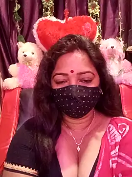 ella mariya online show from 5, 4, 2026