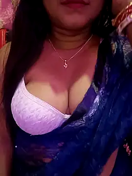 Snapshot of ella_mariya chatting on 30, 4, 2026 ella mariya online show from 30, 4, 2026