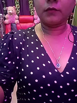 ella mariya online show from 10, 11, 2025