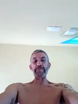 Snapshot of chris_sbh chatting on 1, 2, 2025 chris sbh online show from 1, 2, 2025