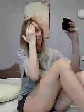 Snapshot of AvelinaLeoni chatting on 12, 12, 2024 AvelinaLeoni online show from 12, 12, 2024