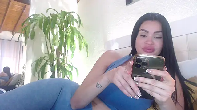 Snapshot of _Pamela_doll chatting on 8, 10, 2025 Pamela doll online show from 8, 10, 2025