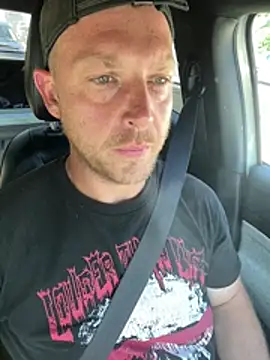 Mcpussypounder211 online show from 14, 7, 2026