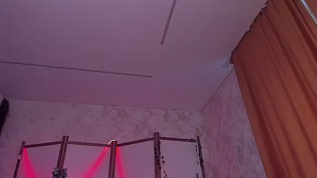 Snapshot of Devilina_V chatting on 29, 12, 2024 Devilina V online show from 29, 12, 2024