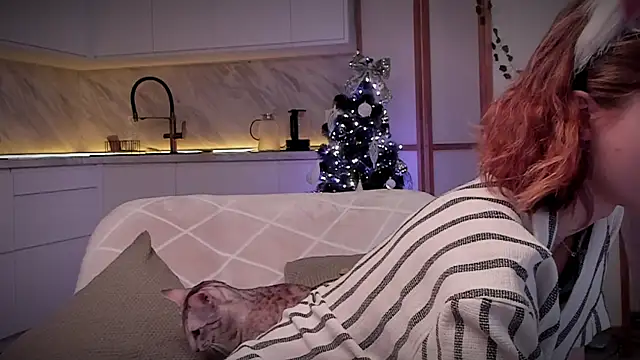 Snapshot of Devilina_V chatting on 15, 12, 2024 Devilina V online show from 15, 12, 2024