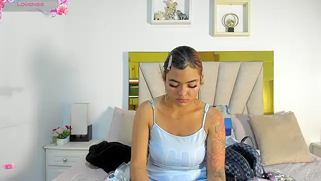 vahiolet fuentes online show from 12, 2, 2026