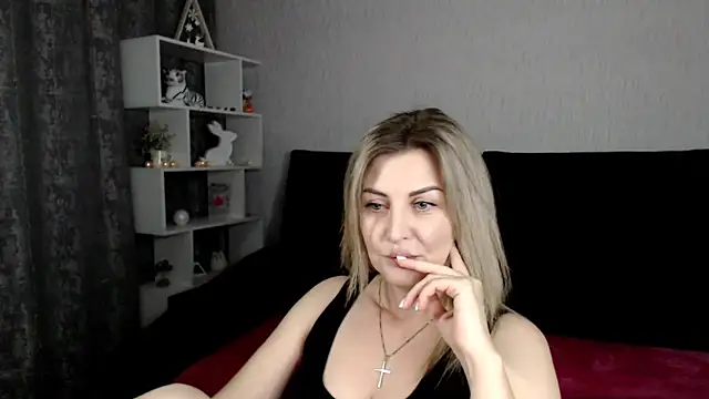 Snapshot of Amelia_Harper chatting on 3, 2, 2025 Amelia Harper online show from 3, 2, 2025