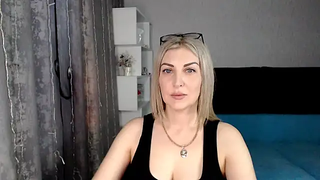 Snapshot of Amelia_Harper chatting on 14, 3, 2025 Amelia Harper online show from 14, 3, 2025