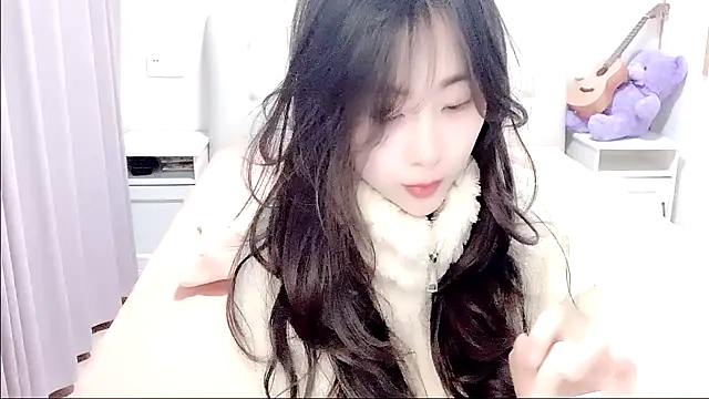 aisha123123 online show from 6, 1, 2026