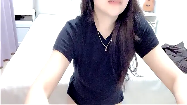 aisha123123 online show from 16, 10, 2025