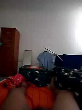 Snapshot of jaxyboys chatting on 4, 2, 2025 jaxyboys online show from 4, 2, 2025