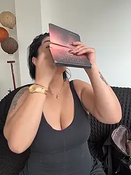 karenlennox1 online show from 7, 3, 2026