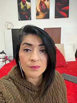 Snapshot of karenlennox1 chatting on 24, 6, 2026 karenlennox1 online show from 24, 6, 2026