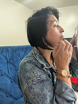 karenlennox1 online show from 14, 2, 2026