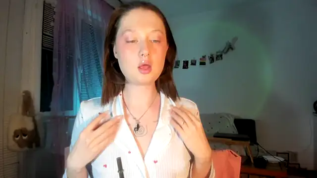 Jenny darling love online show from 19, 4, 2026