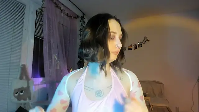 Jenny darling love online show from 12, 2, 2026