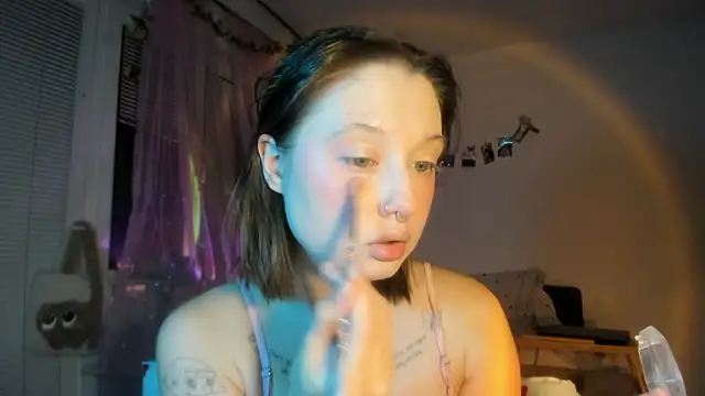 Jenny darling love online show from 28, 2, 2026