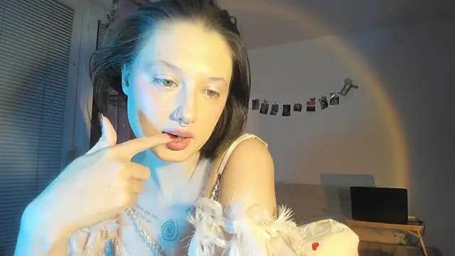 Jenny darling love online show from 14, 12, 2025