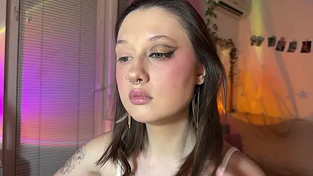 Snapshot of Jenny_darling_love chatting on 28, 6, 2026 Jenny darling love online show from 28, 6, 2026