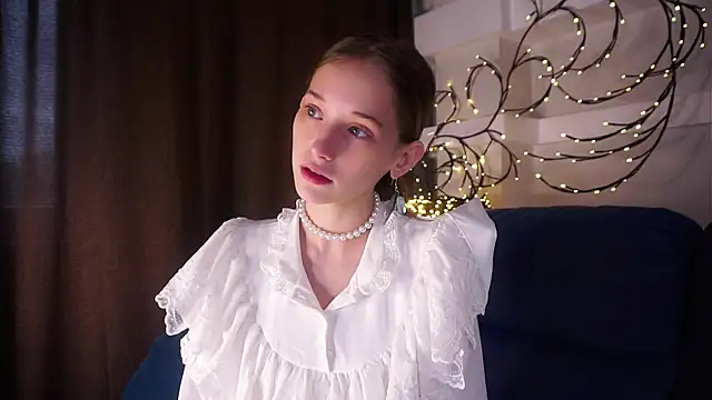 EdlinHargus online show from 11, 10, 2025