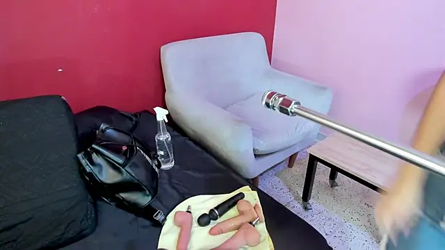 Kate bunny  online show from 21, 11, 2025