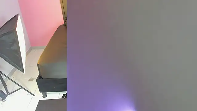 Kate bunny  online show from 21, 12, 2025