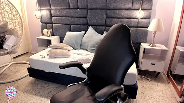 sagitariuus girll online show from 8, 4, 2026