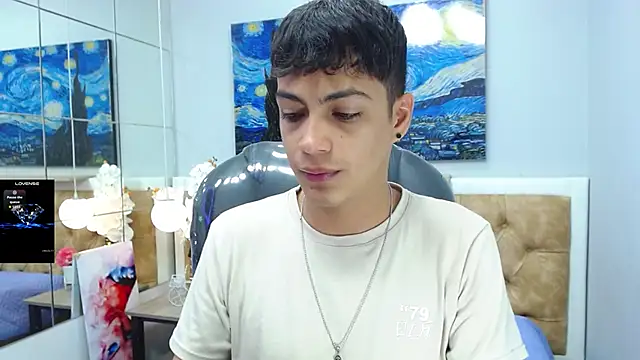 SkinnyBoy  online show from 14, 9, 2025