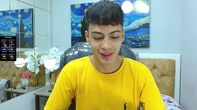 SkinnyBoy  online show from 6, 11, 2025