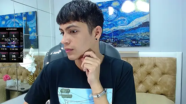 SkinnyBoy  online show from 26, 9, 2025