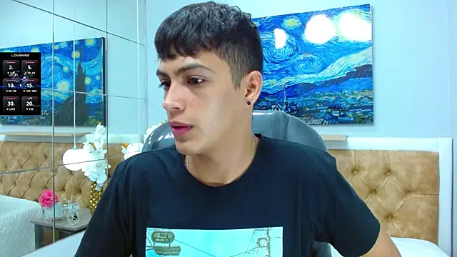 SkinnyBoy  online show from 18, 10, 2025