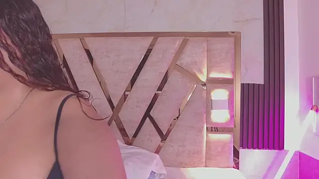 Snapshot of molly_sweetee chatting on 9, 10, 2025 molly sweetee online show from 9, 10, 2025